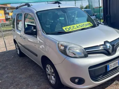 Usata Renault Kangoo 95 CV (69 kW) 2020 Other Monovolume
