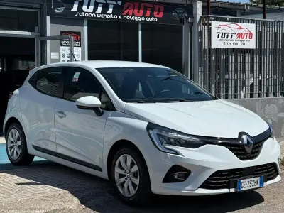 Brugt Renault Clio V Business 86 HK (63 kW) 2021 Hvid Sedan