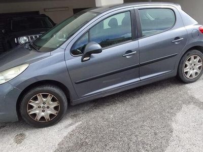 usata Peugeot 207 2071.4 8V 75 CV 5p