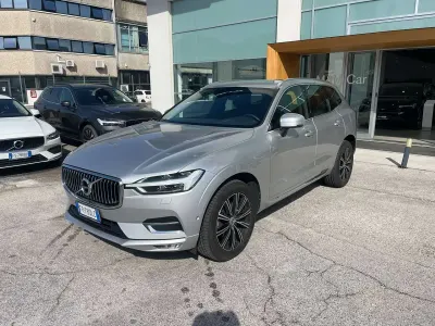 Usata Volvo XC60 Inscription 190 CV (139 kW) 2018 Argento SUV