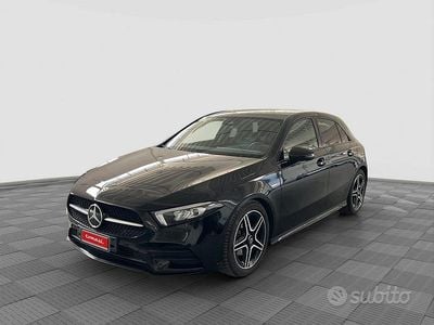 Gebraucht Mercedes A180 Premium 116 PS (85 kW) 2021 Schwarz Limousine