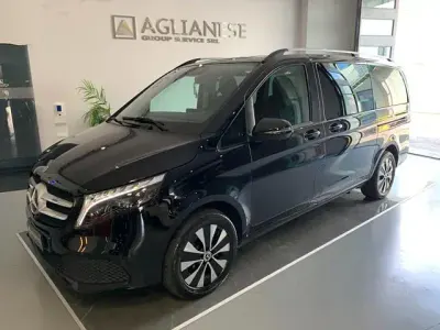 Käytetty Mercedes V250
