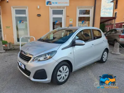 Usata Peugeot 108 Active 69 CV (50 kW) 2017 Grigio SUV