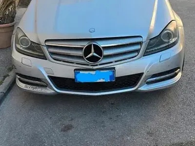 Usata Mercedes 200 2011 Grigio Berlina