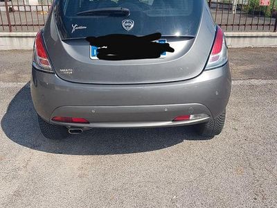 Usata Lancia Ypsilon 2019 Grigio Utilitaria