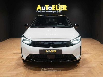 Usata Opel Corsa 101 CV (74 kW) 2025 Bicolore Utilitaria