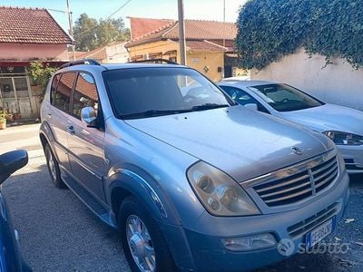 Occasion SsangYong Rexton 165 ch (121 kW) 2005 Gris SUV