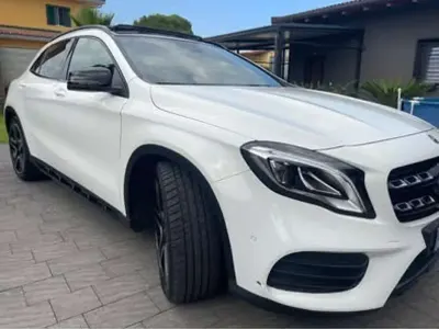Usata Mercedes CLA200 Premium 136 CV (100 kW) 2019 Coupé