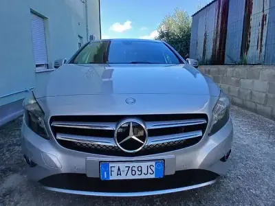 Usata Mercedes A180 Executive 109 CV (80 kW) 2015 Berlina