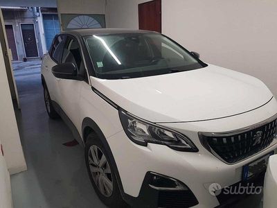 Usata Peugeot 3008 2018 Bianco SUV