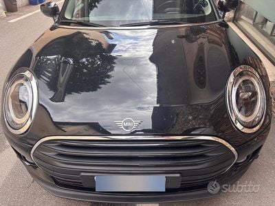 Begagnad Mini Clubman 136 HK (100 kW) 2022 Brun Kombi