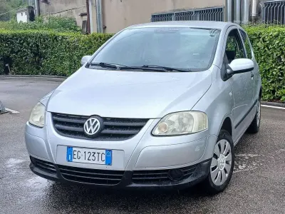 Begagnad VW Fox Sport 69 HK (50 kW) 2008 Halvkombi
