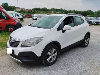 Usata Opel Mokka S 116 CV (85 kW) 2014 Bianco SUV