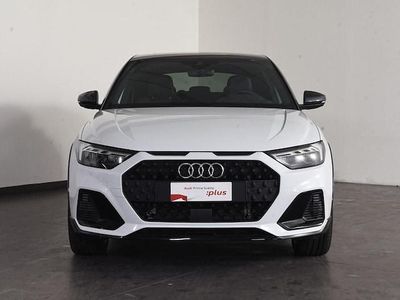 Usata Audi A1 Ambiente 116 CV (85 kW) 2024 Bianco ghiaccio metallizzato Utilitaria