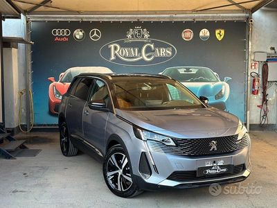 Usata Peugeot 5008 GT 131 CV (96 kW) 2024 Grigio SUV