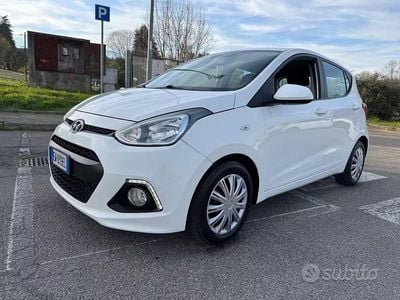 Usata Hyundai i10 66 CV (48 kW) 2014 Bianco Utilitaria