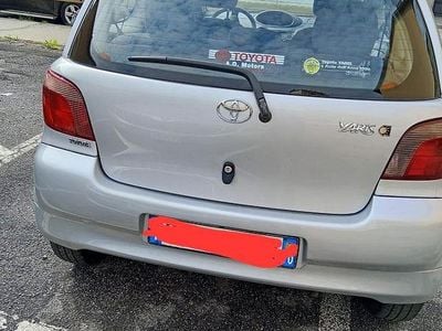 Usata Toyota Yaris 2000 Grigio Utilitaria