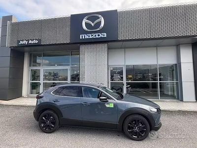Nuova Mazda CX-30 Nagisa 140 CV (102 kW) 2025 Grigio scuro SUV