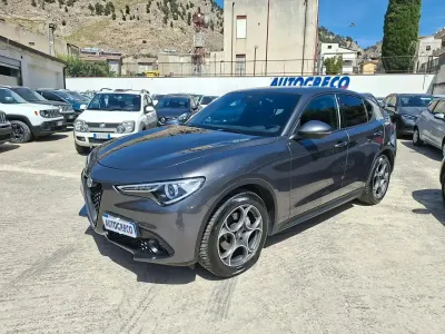 Usata Alfa Romeo Stelvio Sprint 190 CV (139 kW) 2022 Grigio SUV