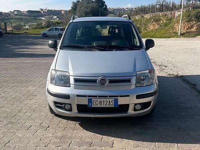 Usata Fiat Panda Active 69 CV (50 kW) 2011 Utilitaria