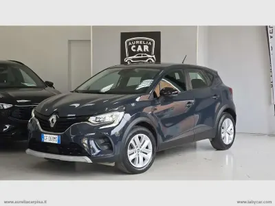 Usata Renault Captur Zen 101 CV (74 kW) 2021 Blu/azzurro SUV