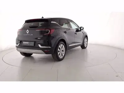 Usata Renault Captur Intens 143 CV (105 kW) 2022 Nero etoile SUV