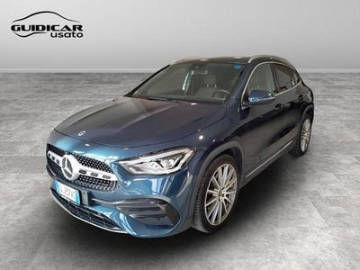 Usata Mercedes GLA200 Premium 150 CV (110 kW) 2023 Blu/azzurro SUV