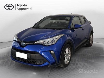 Usata Toyota C-HR Business Edition 122 CV (89 kW) 2021 Nebula blue met SUV
