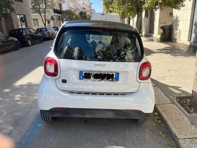 Usata Smart ForTwo Coupé Passion 41 kW (56 CV) 2021 Bianco Utilitaria