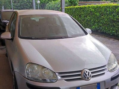 VW Golf V