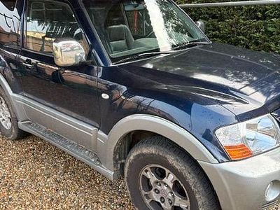 Usata Mitsubishi Pajero 160 CV (117 kW) 2004 Blu SUV