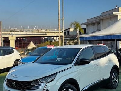 Usata Peugeot 3008 Allure 131 CV (96 kW) 2024 Bianco SUV