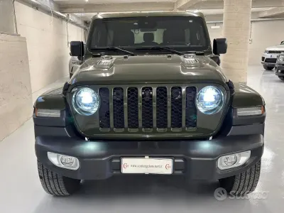 Usata Jeep Wrangler Unlimited Sahara 272 CV (200 kW) 2022 Verde scuro SUV