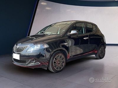 Usata Lancia Ypsilon S 69 CV (50 kW) 2023 Nero Utilitaria