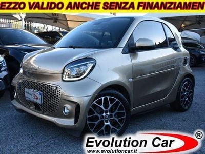 Usata Smart ForTwo Electric Drive 41 kW (56 CV) 2021 Oro metallizzato Utilitaria