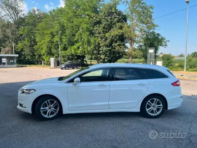 Usata Ford Mondeo S 120 CV (88 kW) 2018 Bianco Station wagon
