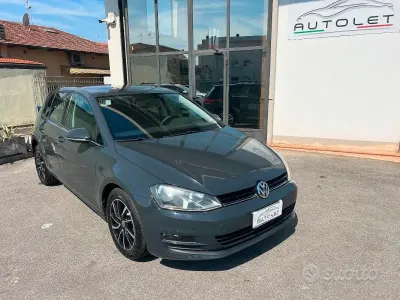 Usata VW Golf VII Trendline 90 CV (66 kW) 2016 Grigio Berlina