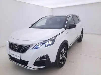 Usado Peugeot 5008 GT-line 131 CV (96 kW) 2020 Blanco SUV
