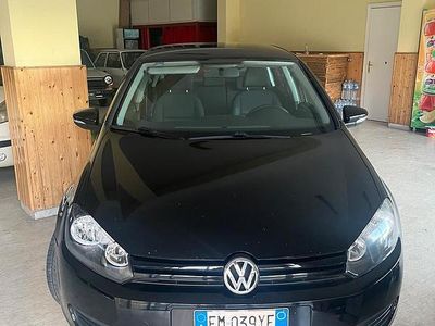 Nero Usata 2012 VW Golf Highline Berlina | 6900 € (Buon prezzo)