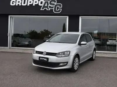 Usata VW Polo Comfortline 86 CV (63 kW) 2011 Argento Utilitaria