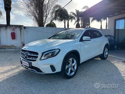 Usata Mercedes GLA200 136 CV (100 kW) 2018 Bianco SUV