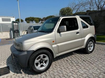 usata Suzuki Jimny Santana