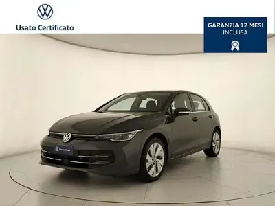 Usata VW Golf VIII Style 150 CV (110 kW) 2025 Grigio Utilitaria