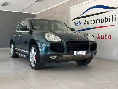 Usata Porsche Cayenne Turbo 450 CV (330 kW) 2003 Verde SUV