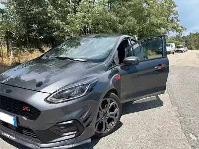 Usata Ford Fiesta ST-Line 99 CV (72 kW) 2019 Nero Utilitaria