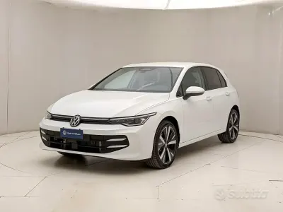 Nuova VW Golf VIII Edition 116 CV (85 kW) 2026 Pure white Berlina