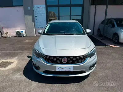Usata Fiat Tipo Lounge 95 CV (69 kW) 2019 Grigio Berlina