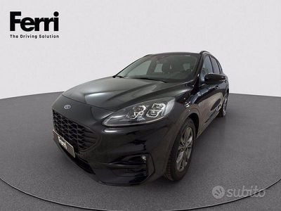 Begagnad Ford Kuga ST-Line X 120 HK (88 kW) 2022 Svart SUV