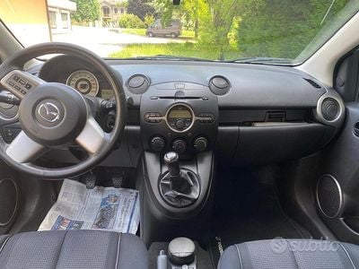 Usata Mazda 2 68 CV (50 kW) 2008 Bianco Berlina