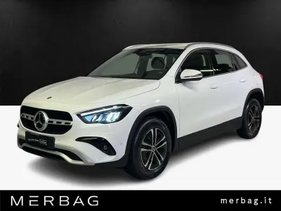 Occasion Mercedes GLA180 Advanced 136 ch (100 kW) 2025 Blanc SUV